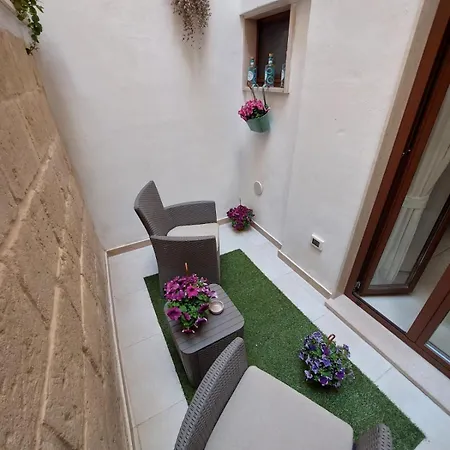 Happynesshouse_locazione Turistica Trani